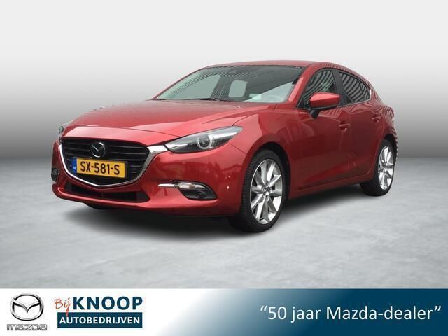 Soul red Gebruikt 2018 Mazda 3 Hatchback | € 18.400 (Eerlijke prijs) - Afbeelding 1/4