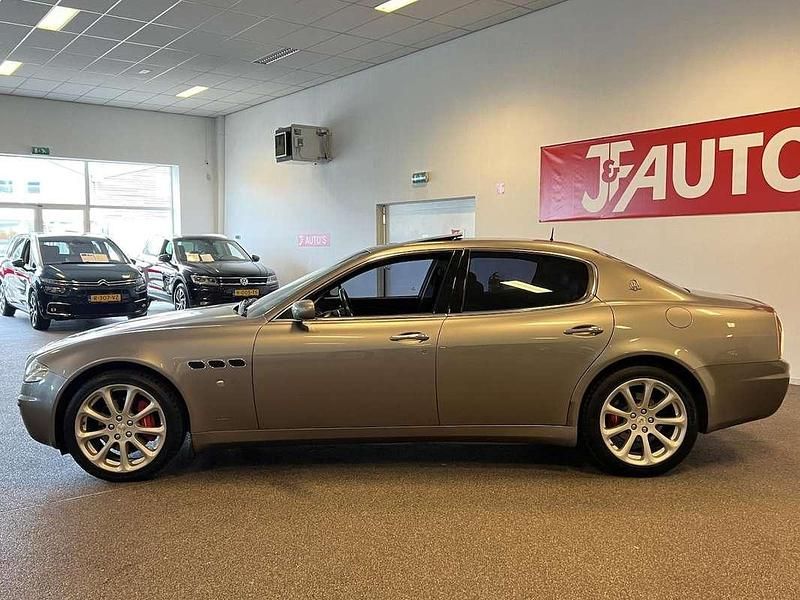 Occasion Maserati Quattroporte GT 401 PK (294 kW) 2005 Grijs, metallic lak Sedan