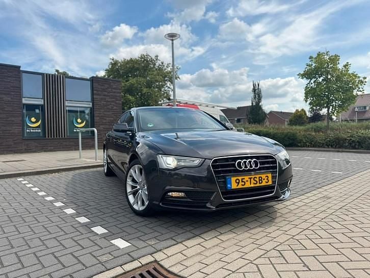 Occasion 2012 Audi A5 Sportback Hatchback | € 9.700 (Eerlijke prijs) - Afbeelding 1/4