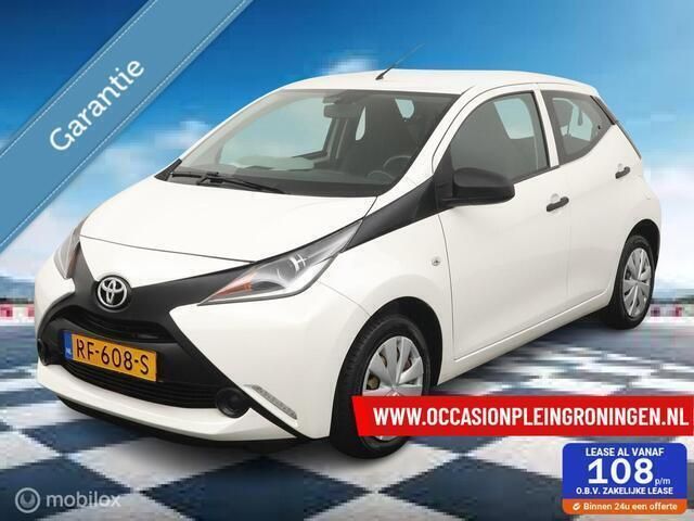 Wit Gebruikt 2017 Toyota Aygo Hatchback | € 7.950 (Eerlijke prijs) - Afbeelding 1/4