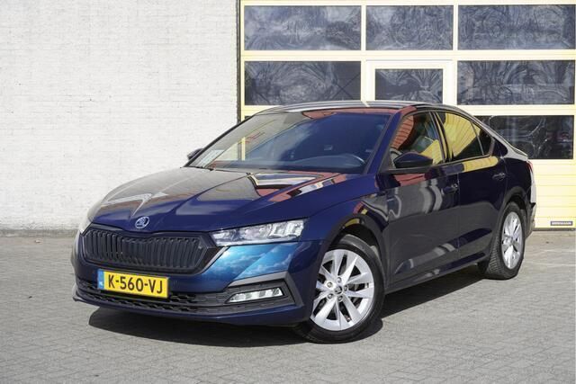 Blauw Gebruikt 2021 Skoda Octavia Business Line Hatchback | € 17.450 (Goede deal) - Afbeelding 1/4