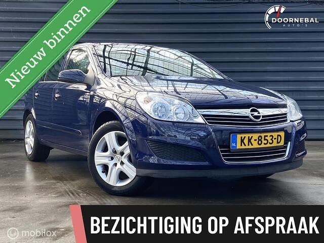 Blauw Occasion 2008 Opel Astra Business Hatchback | € 2.240 (Goede deal) - Afbeelding 1/4