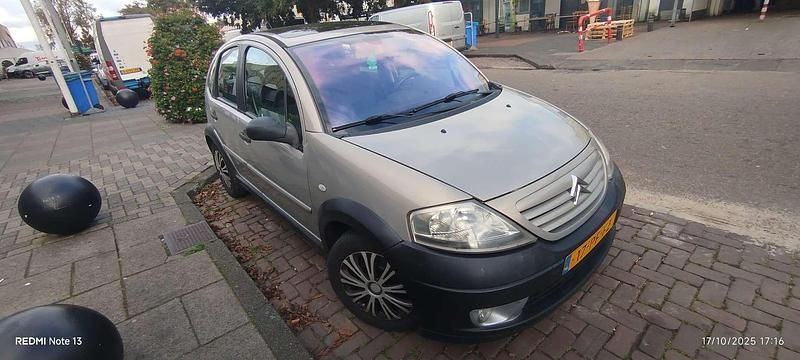 Gebruikt 2004 Citroën C3 Exclusive Sedan | € 2.250 (Eerlijke prijs) - Afbeelding 1/4