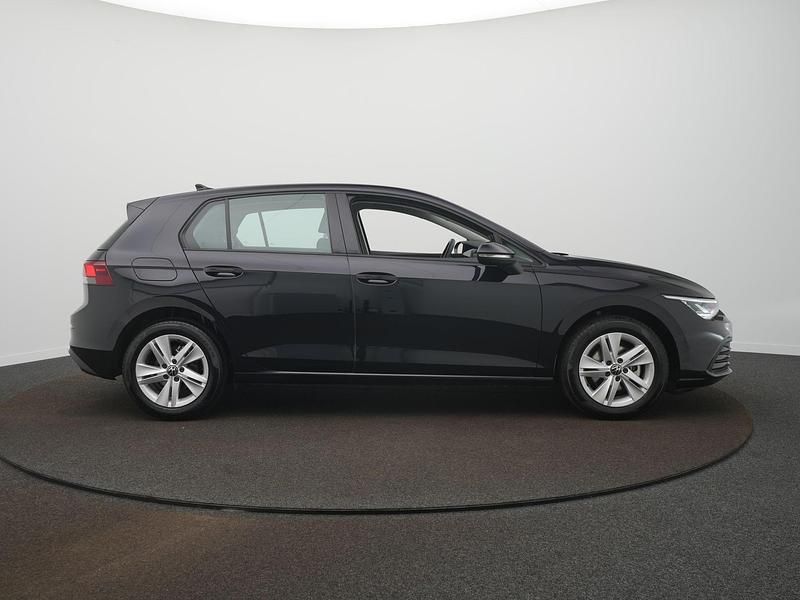 Occasion VW Golf VIII Business 2026 Zwart Hatchback
