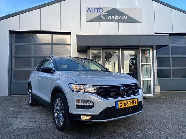 Wit Gebruikt 2020 VW T-Roc Business SUV | € 25.250 (Goede deal) - Afbeelding 1/4