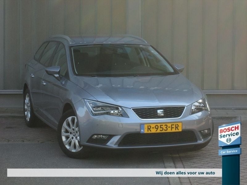 Grijs Gebruikt 2016 Seat Leon Stationwagen | € 9.250 (Goede deal) - Afbeelding 1/4