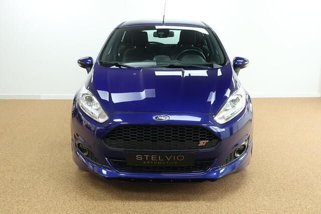 Occasion Ford Fiesta ST-Line 101 PK (74 kW) 2017 Blauw (metallic) Hatchback
