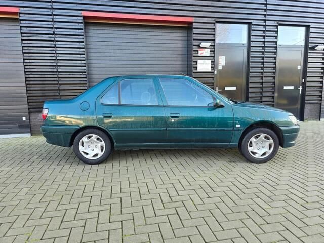 Occasion Peugeot 306 98 PK (72 kW) 2001 Groen Sedan