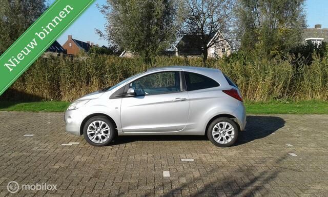 Grijs Gebruikt 2010 Ford Ka Limited Hatchback | € 2.495 (Eerlijke prijs) - Afbeelding 1/4