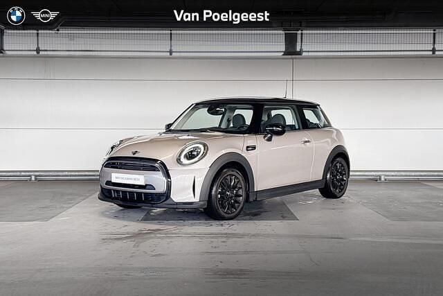 Grijs Gebruikt 2023 Mini Cooper Hatchback | € 26.500 (Eerlijke prijs) - Afbeelding 1/4