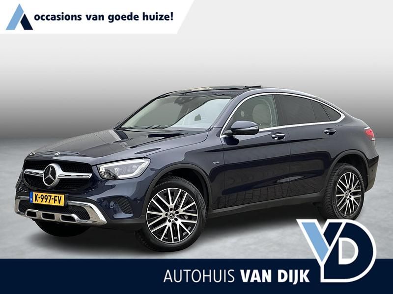 Occasion Mercedes GLC300 Business 320 PK (235 kW) 2020 Blauw (metallic) Coupé
