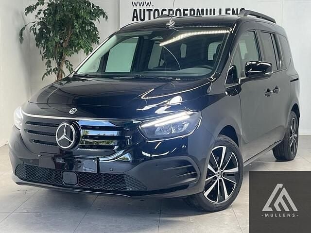 Zwart Gebruikt 2024 Mercedes EQT200 Premium Plus MPV | € 31.750 - Afbeelding 1/4
