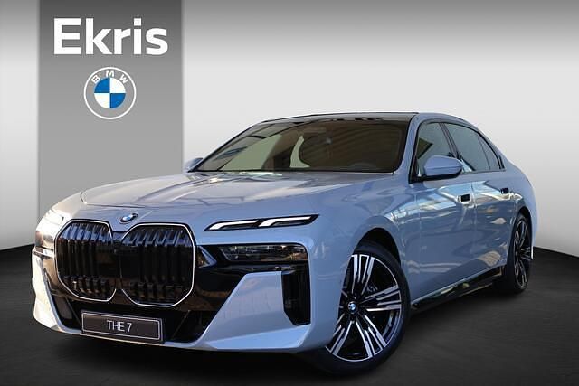 Grijs Nieuw 2025 BMW i7 M Sport Sedan | € 151.780 - Afbeelding 1/4