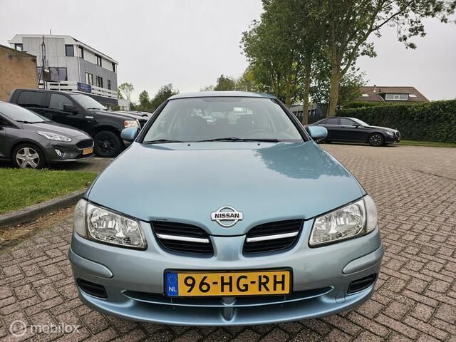 Occasion Nissan Almera 114 PK (83 kW) 2001 Groen Hatchback