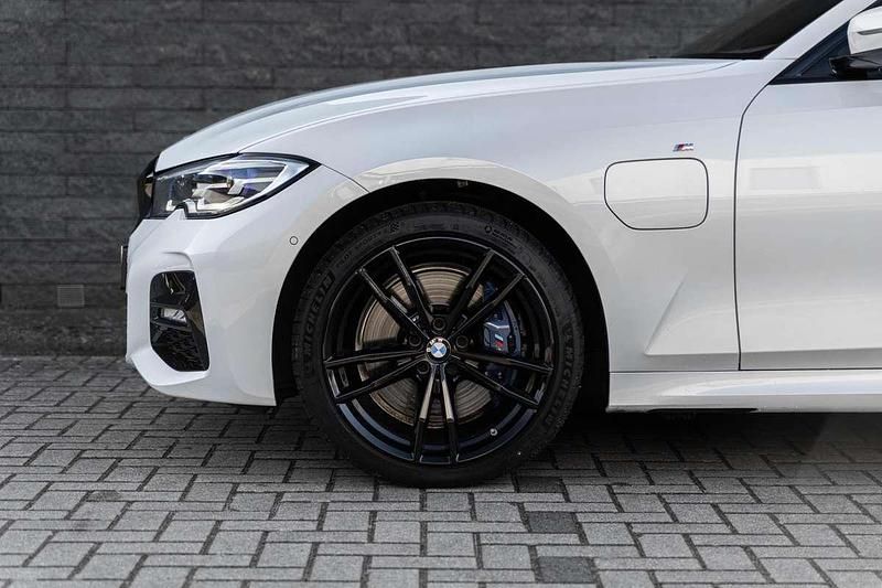 Occasion BMW 330e M Sport 292 PK (214 kW) 2021 Wit Sedan