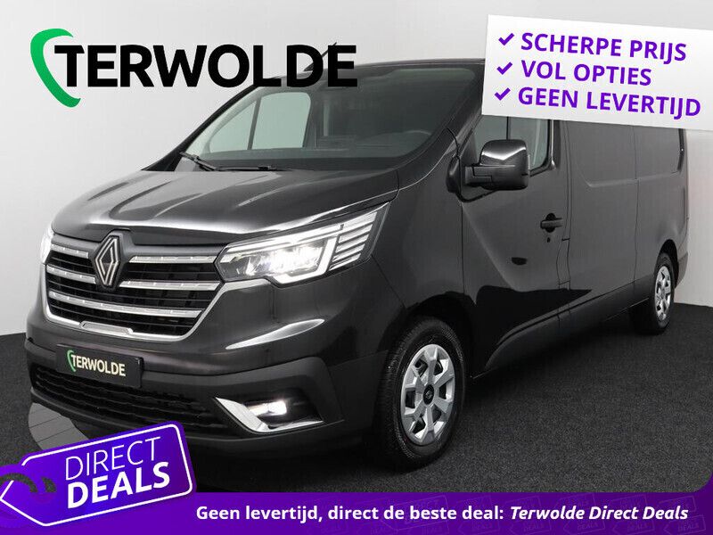 Zwart Gebruikt 2024 Renault Trafic Van | € 27.400 (Eerlijke prijs) - Afbeelding 1/4