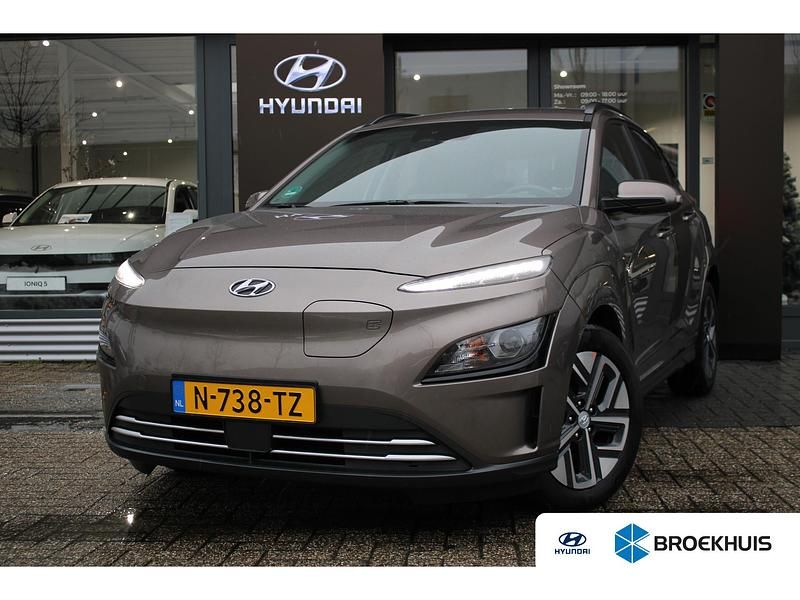 Bruin Occasion 2021 Hyundai Kona SUV | € 23.895 (Iets duurder) - Afbeelding 1/4