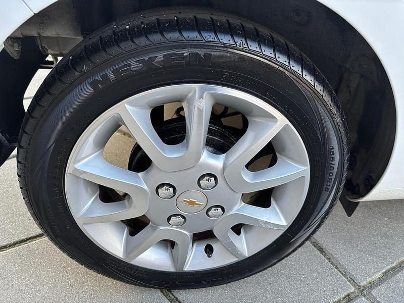 Occasion Chevrolet Spark LS 68 PK (50 kW) 2012 Wit Hatchback