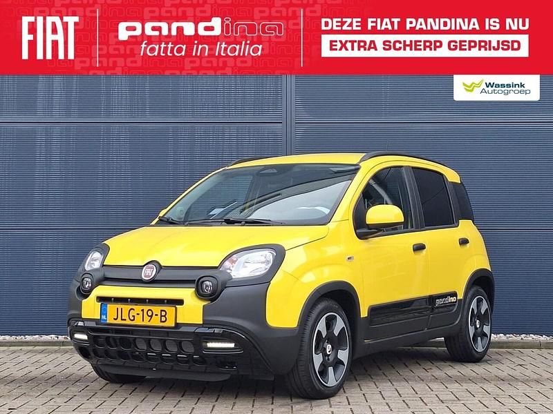 Geel Nieuw 2025 Fiat Panda Hatchback | € 23.045 (Iets duurder) - Afbeelding 1/4