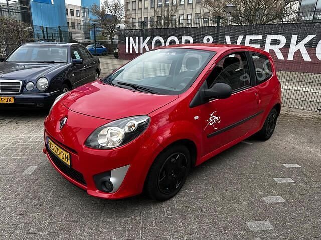 Rood Gebruikt 2008 Renault Twingo Dynamique Hatchback | € 1.250 (Goede deal) - Afbeelding 1/4