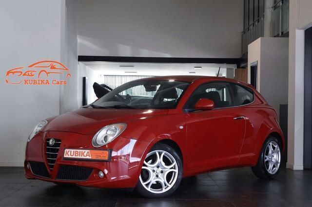 Rood Gebruikt 2009 Alfa Romeo MiTo Hatchback | € 3.999 - Afbeelding 1/4