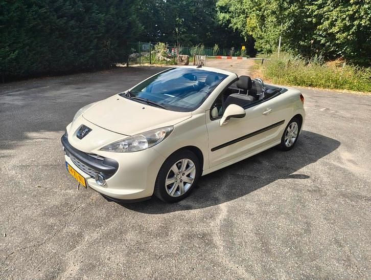 Gebruikt 2007 Peugeot 207 CC Cabriolet | € 3.199 (Iets duurder) - Afbeelding 1/1