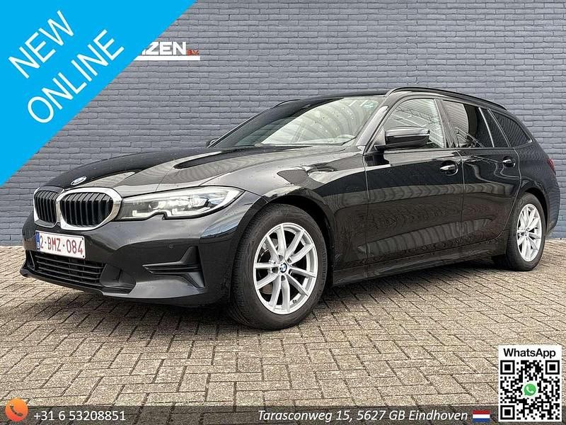 Zwart Gebruikt 2022 BMW 316 M Sport Stationwagen | € 15.000 - Afbeelding 1/4
