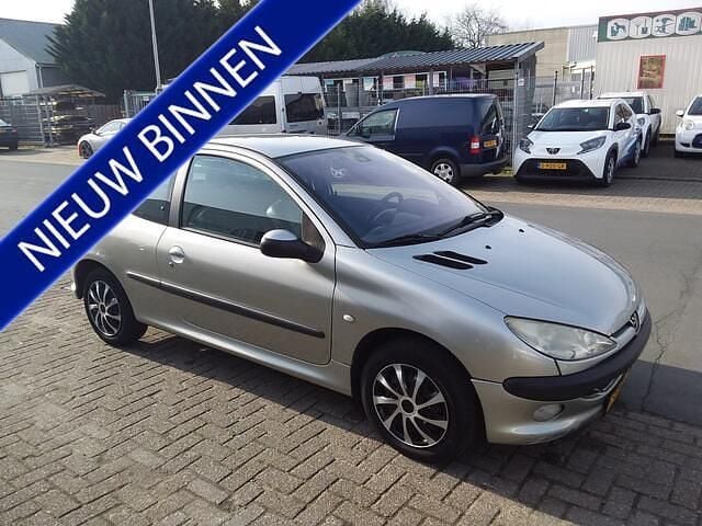 Occasion Peugeot 206 Premium 75 PK (55 kW) 2004 Grijs (metallic) Hatchback