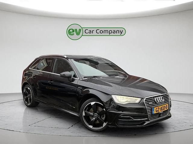 Occasion Audi A3 Sportback e-tron Ambition 150 PK (110 kW) 2015 Zwart Hatchback