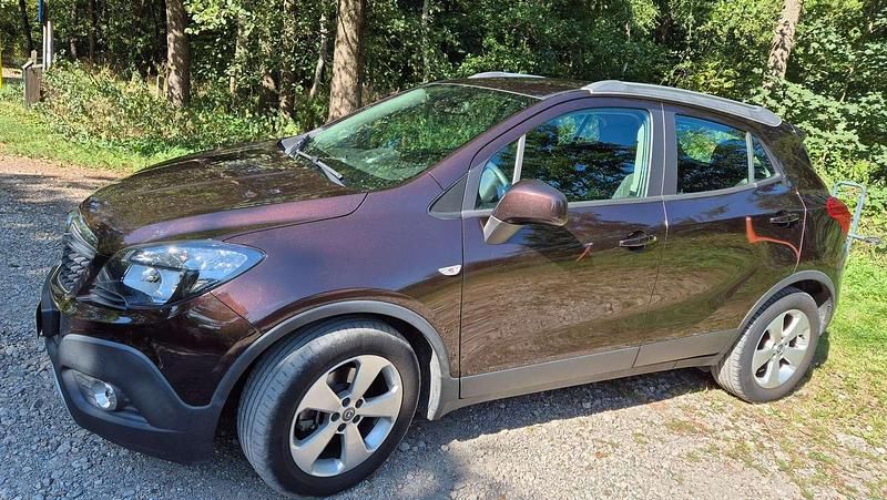 Bruin Gebruikt 2015 Opel Mokka Cosmo SUV | € 10.750 (Goede deal) - Afbeelding 1/4