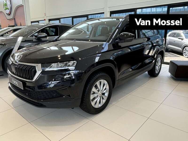Zwart Nieuw 2024 Skoda Karoq Business Line SUV | € 40.400 (Goede deal) - Afbeelding 1/4