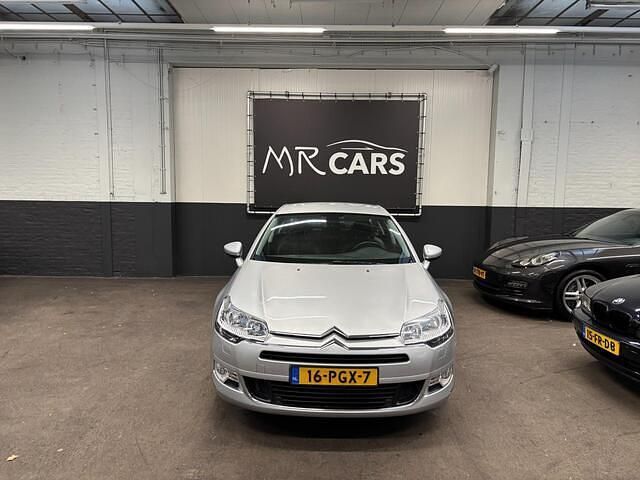 Grijs Gebruikt 2011 Citroën C5 Exclusive Sedan | € 3.950 (Eerlijke prijs) - Afbeelding 1/4