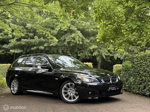 Occasion BMW 525 Executive 192 PK (141 kW) 2004 Zwart Stationwagen