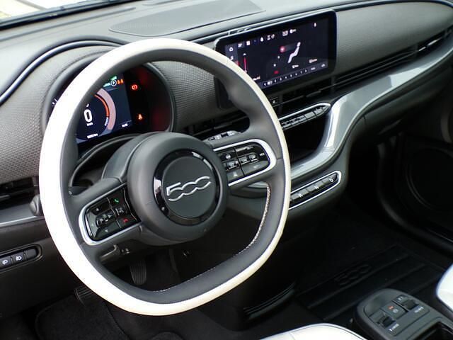 Occasion Fiat 500e La Prima 86 kW (118 PK) 2022 Grijs Hatchback