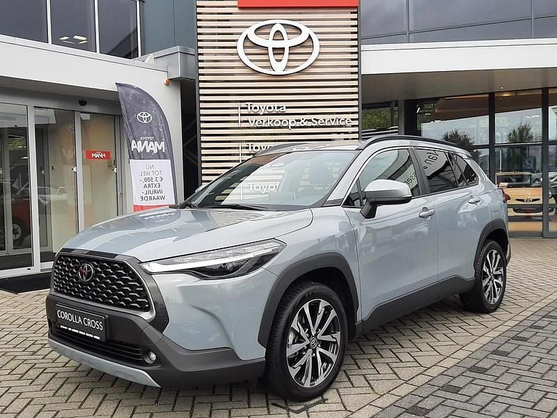 Overig Gebruikt 2025 Toyota Corolla Cross Style SUV | € 37.400 (Eerlijke prijs) - Afbeelding 1/4
