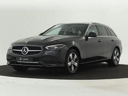 Donker 831 grafietgrijs metaalkleur metallic Gebruikt 2024 Mercedes 300 AMG line Stationwagen | € 46.945 (Goede deal) - Afbeelding 1/4