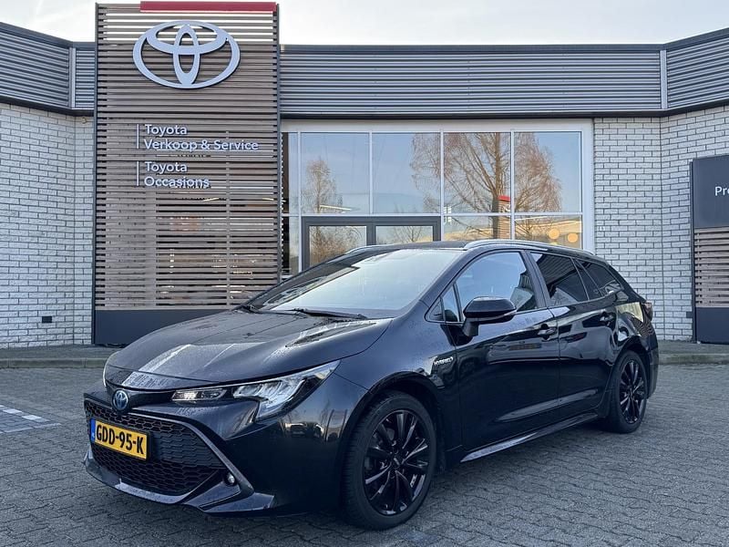 Zwart Occasion 2024 Toyota Corolla Stationwagen | € 22.400 (Super prijs) - Afbeelding 1/4