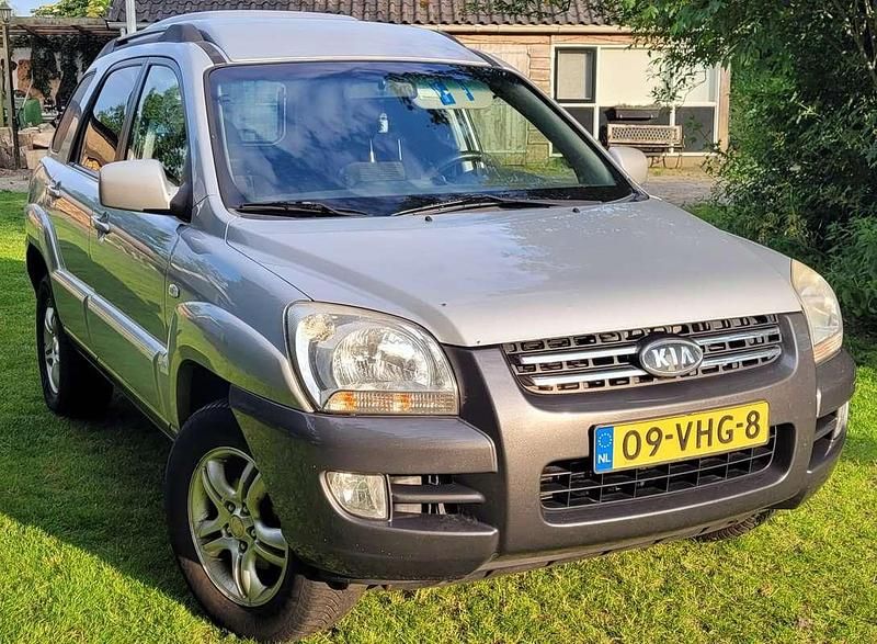 Zilver Gebruikt 2007 Kia Sportage SUV | € 2.450 (Eerlijke prijs) - Afbeelding 1/4