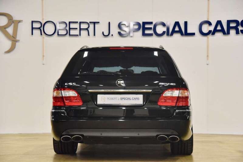 Occasion Mercedes E55 AMG AMG 476 PK (350 kW) 2004 Zwart, metallic lak Stationwagen