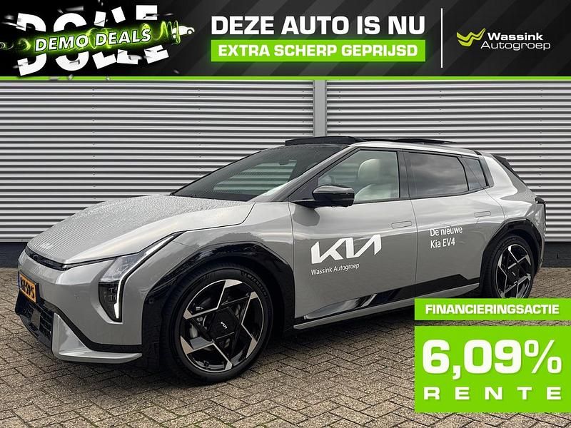 Grijs Occasion 2025 Kia EV4 GT Hatchback | € 47.499 (Eerlijke prijs) - Afbeelding 1/3