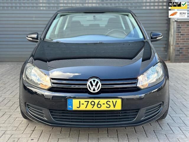 Zwart Gebruikt 2009 VW Golf VI Trendline Hatchback | € 4.950 (Eerlijke prijs) - Afbeelding 1/4