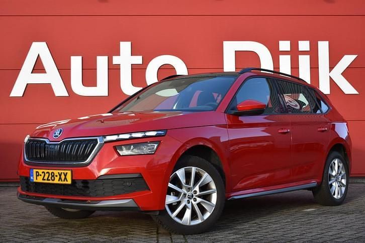 Occasion Skoda Kamiq Business Line 112 PK (82 kW) 2022 Rood SUV
