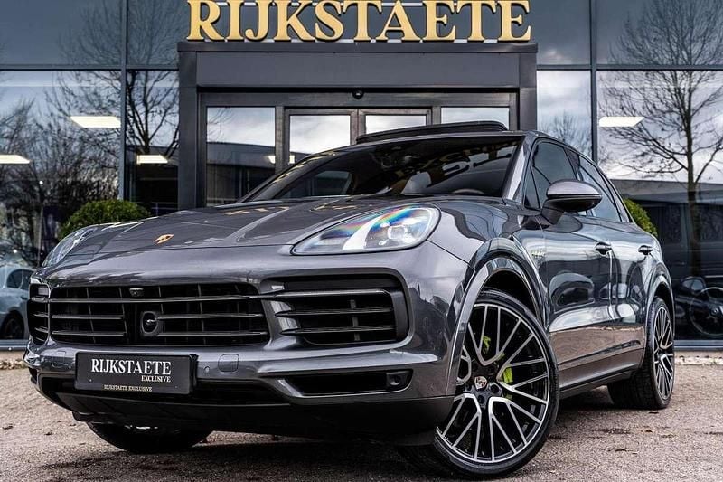 Grijs Occasion 2019 Porsche Cayenne Sport SUV | € 57.900 (Eerlijke prijs) - Afbeelding 1/4