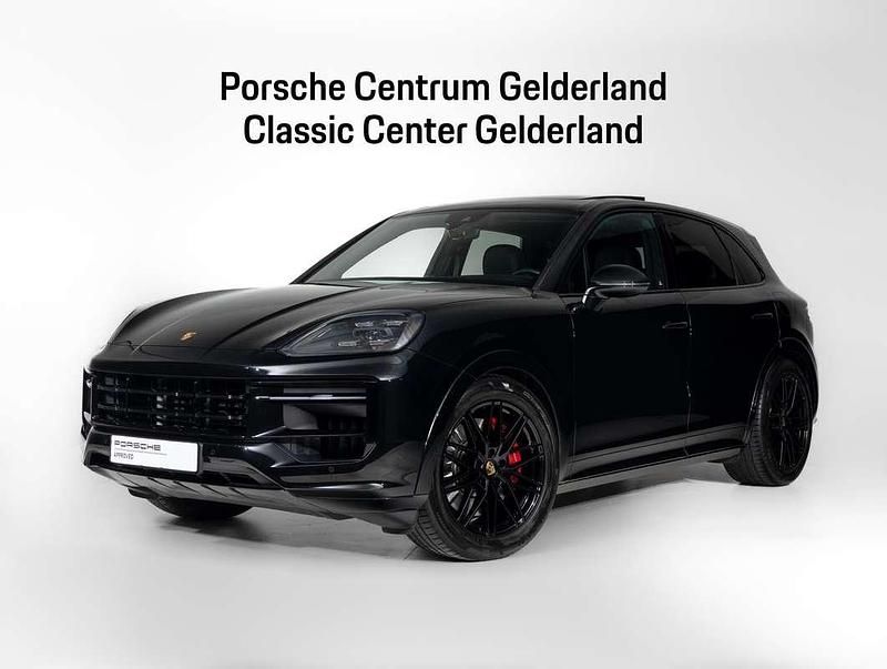 Occasion Porsche Cayenne S E-Hybrid 519 PK (381 kW) 2024 Zwart SUV