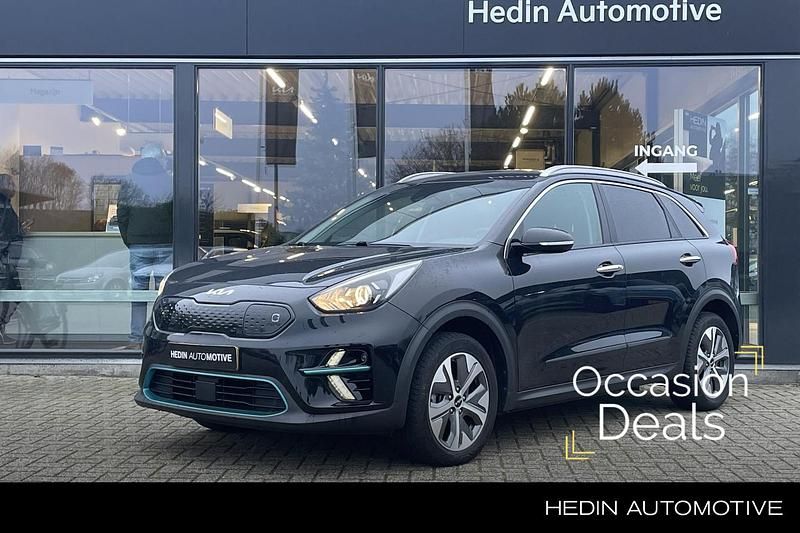 Zwart Occasion 2022 Kia e-Niro SUV | € 24.945 (Eerlijke prijs) - Afbeelding 1/4