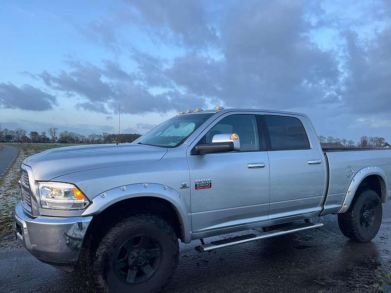 Occasion Dodge Ram 355 PK (261 kW) 2011 Zilver Pickup
