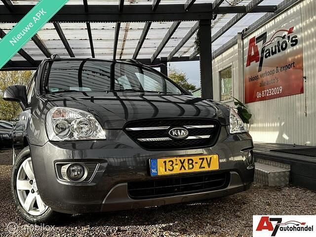 Grijs Gebruikt 2007 Kia Carens MPV | € 2.200 (Goede deal) - Afbeelding 1/4