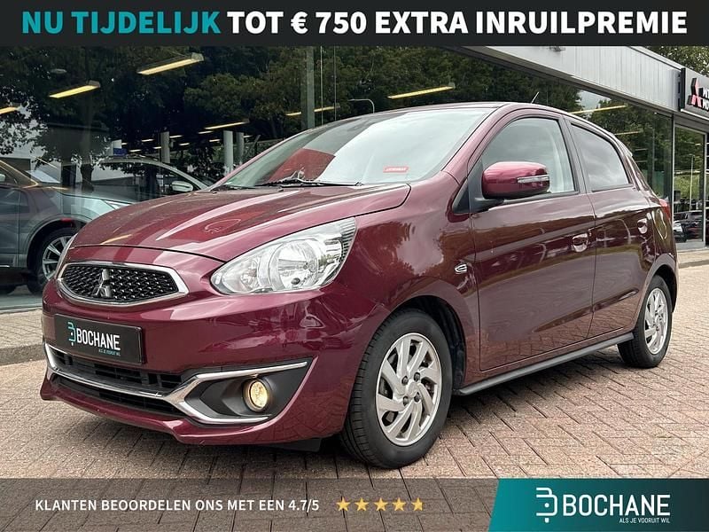 Rood Gebruikt 2019 Mitsubishi Space Star Hatchback | € 11.195 (Eerlijke prijs) - Afbeelding 1/4