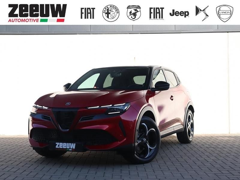 Rood Nieuw 2025 Alfa Romeo Junior Edizione Speciale SUV | € 38.900 (Eerlijke prijs) - Afbeelding 1/4
