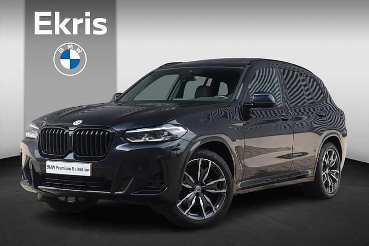 M carbonschwarz Gebruikt 2023 BMW X3 Comfort Edition SUV | € 57.900 (Iets duurder) - Afbeelding 1/4
